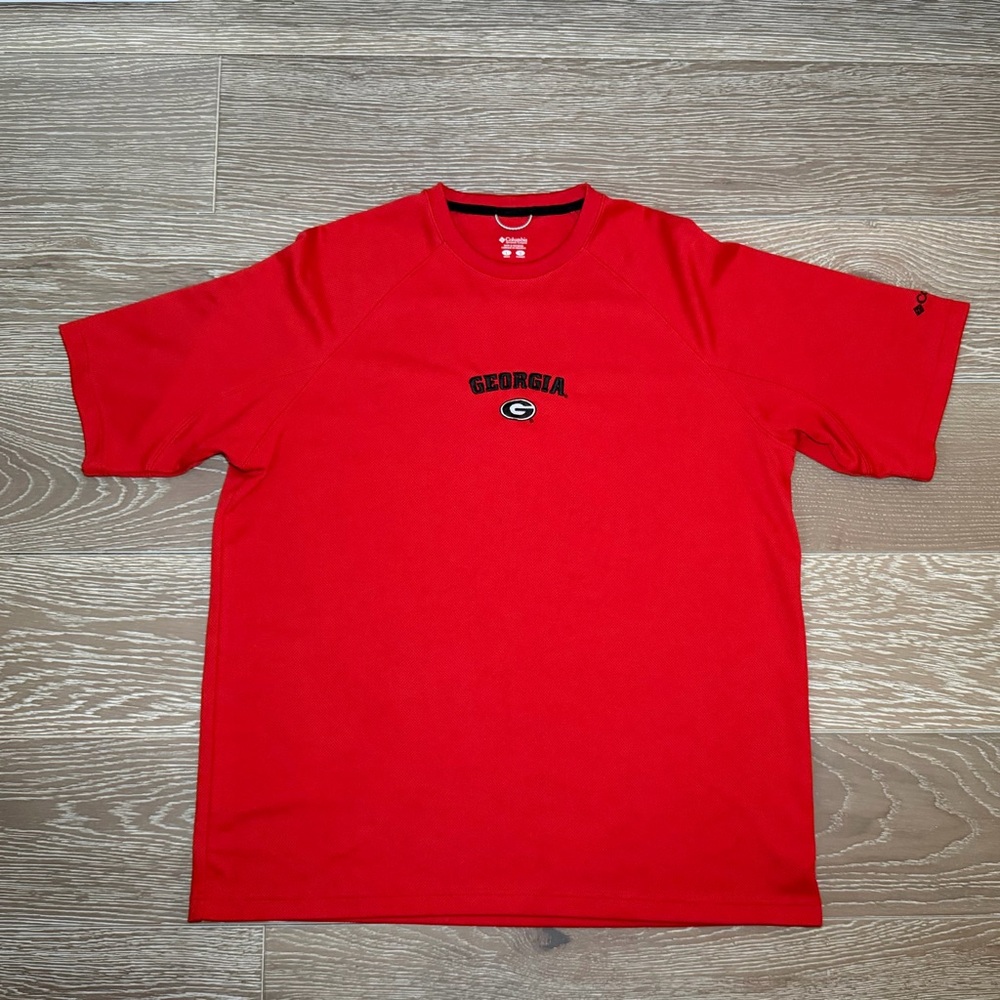 Columbia Sportswear Georgia Bulldogs short sleeve performance shirt in Red